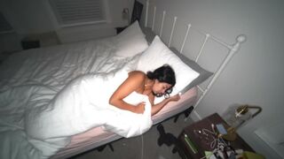 Cheating On My Girlfriend With Her Best Friend While She’s Asleep - WAKES UP TO COCK