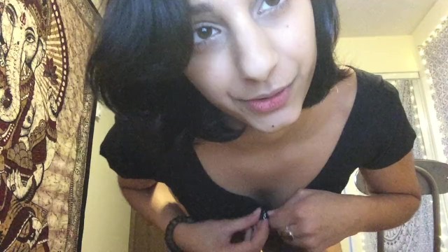 Indian Girl White Cock - WMIF Indian Camgirl Worships White Cock & gives Dildo Footjob